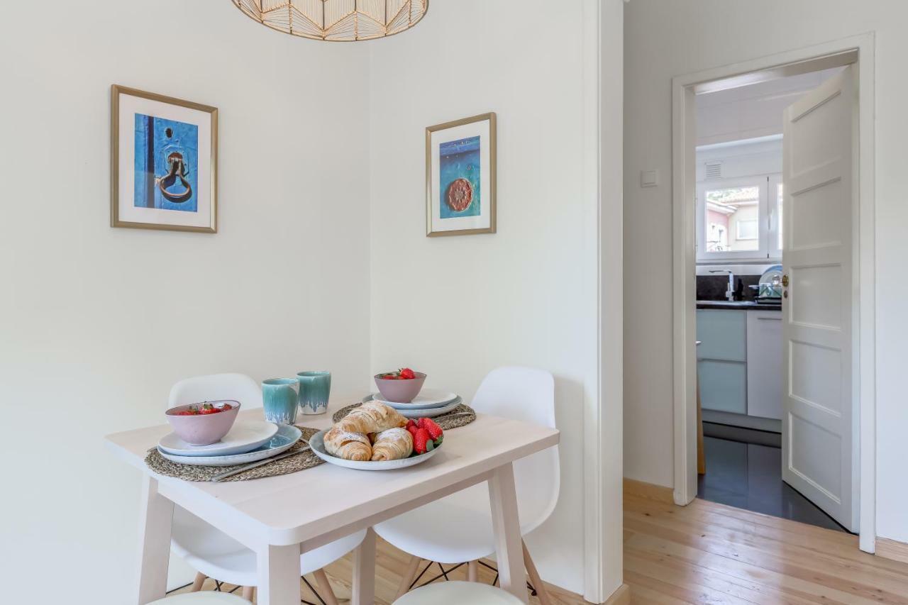 Sunny, Bright And Quiet Apartment, By Timecooler Lissabon Exterior foto
